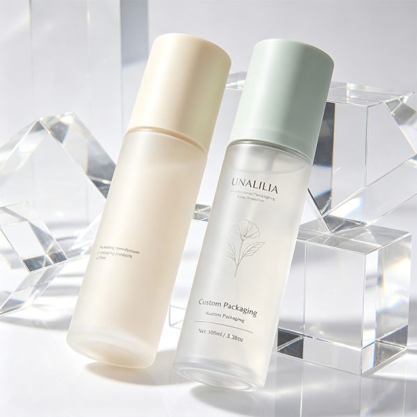 frosted PET 100ml fine mist spray bottle with 20/410 sprayer and packaging box for skincare and beauty products