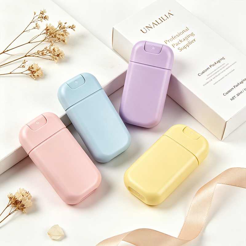 1 oz flat PP pocket fine mist spray bottle with packaging box for portable beauty and personal care products